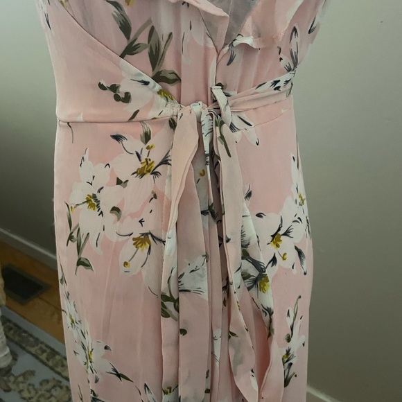 Long, flowy pink wrap dress - Picture 4 of 6